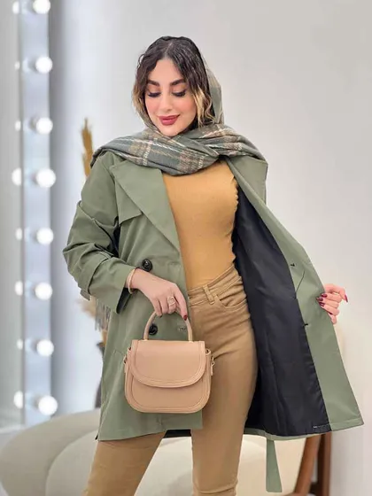 بارانی چهار دکمه آستین بند دار