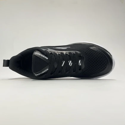 کفش راحتی اسکیچرز مدل مکس ران مشکی زیر سفید کد A392