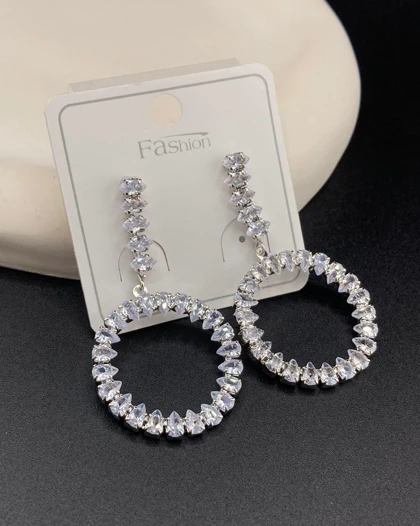 گوشواره جواهری پر کار کد gnj10015 گالری موژان حیدری