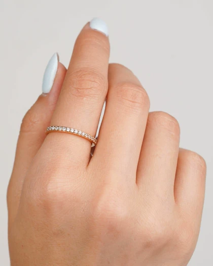 انگشتر دور نگین مینیمال برند ژوپینگ
