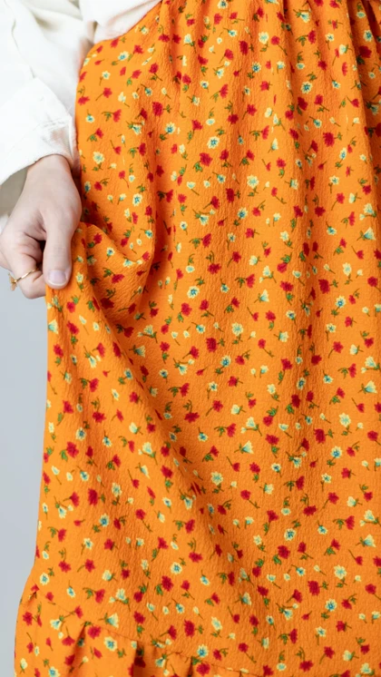 دامن گل‌گلی