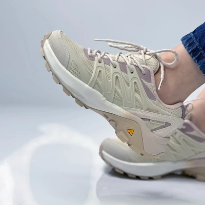 کفش پیاده روی زنانه هامتو مدل 160106B-4