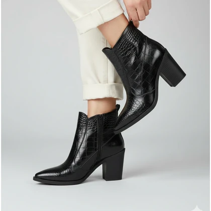 بوت چرم زنانه پاشنه‌دار 742