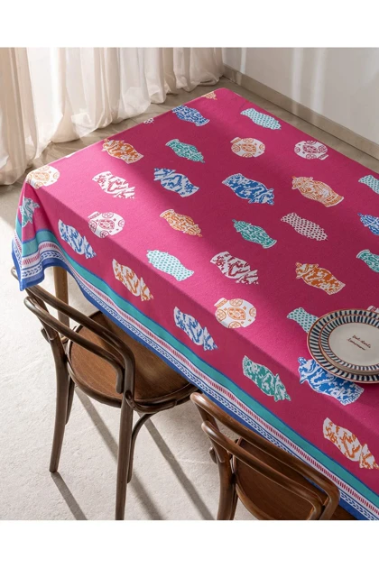 میزپوش Madame Coco مدل Rosanel - 150 × 200 سانتی‌متر - سرخابی