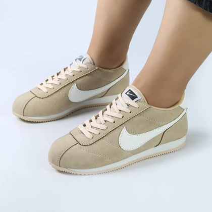 کفش و کتانی زنانه و دخترانه مدل نایک NIKE رنگ کرم کد 42171