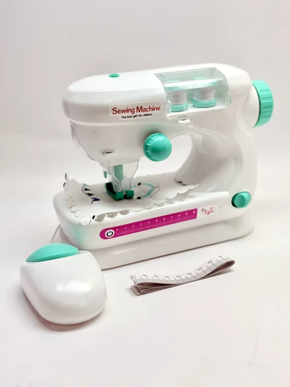 چرخ خیاطی اسباب بازی