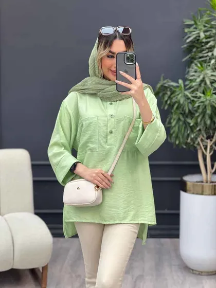 مانتو یقه سه دکمه جلو بسته