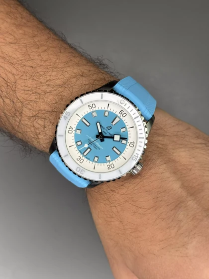 ساعت مچی برایتلینگ سوپراوشین موتور اتوماتیک بند رابر تیفانی Breitling