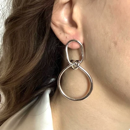 گوشواره نقره ای مدل گره و دایره