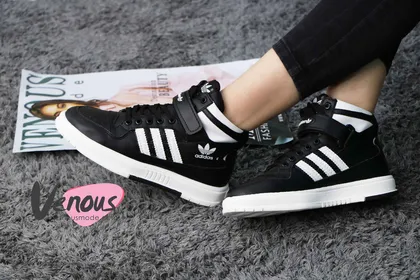 کتانی Adidas نیم ساق
