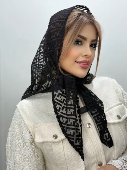 اسکارف سه گوش مارک