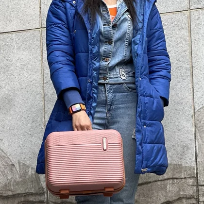 چمدان نشکن اسپید مدل SPEED-SPD213 SERIES سری 4 عددی (به همراه چمدان آرایشی هدیه) - قابلیت باز شدن در از جلو