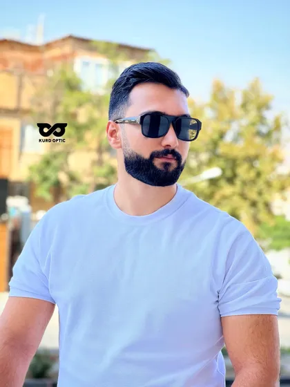 عینک افتابی برند پرادا مدل PR22