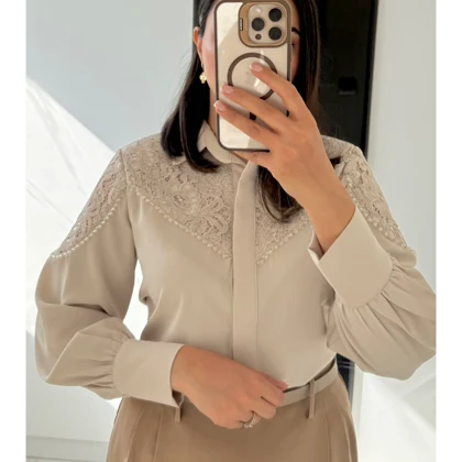شومیز مجلسی زنانه مدل مخمل سنگدوزی