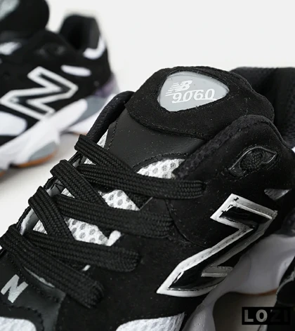 کفش کتانی مردانه و زنانه مشکی سفید طوسی NEW BALANCE 9060