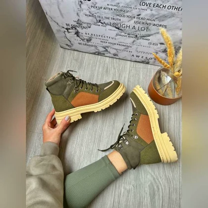 نیم‌بوت تیکه‌ای _ 1303