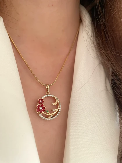 گردنبند گل قرمز ژوپینگ