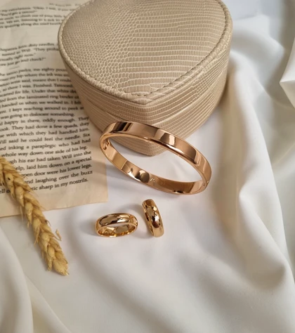 بنگل ایینه ای ژوپینگ