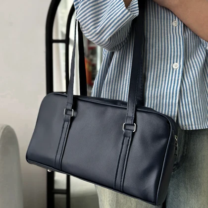 کیف دوشی زنانه ژینا کد 2056