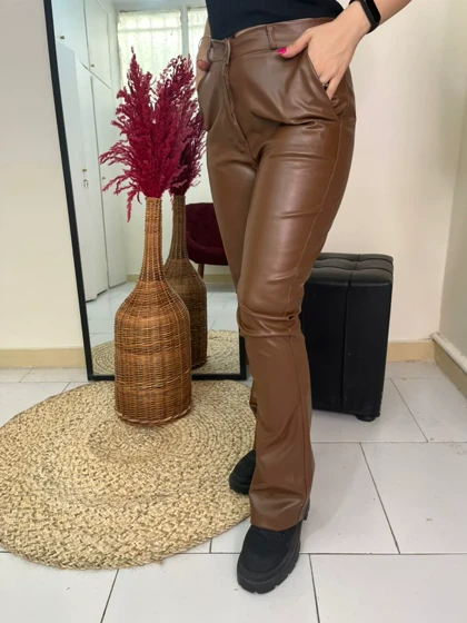 شلوار چرم سحابی