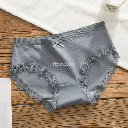 شورت طرح هیوا (محصول یک سانتی متر لک دارد)