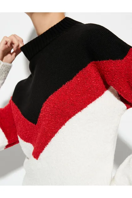 ژاکت نیمه یقه اسکی بافتنی رنگ بلوکی ST00003719