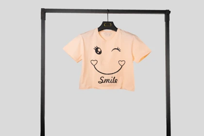 کراپ تیشرت زنانه سوپرنخ مدل SMILE