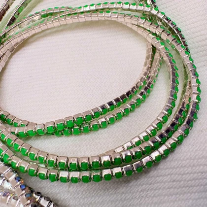 دستبند تنیسی تمام نگین مدل «زمرد فانتزی» | تمام استیل (فروش دانه‌ای)