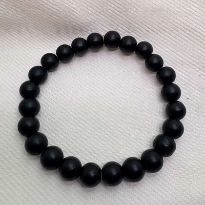 دستبند مهره‌ای مدل «اونیکس مات» (رنگ مشکی) | مناسب آقایان و خانم‌ها