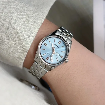 ساعت مچی زنانه کاسیو Casio مدل LTP-1335D-2AV با صفحه آبی