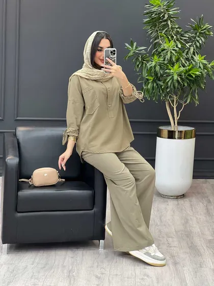 مانتو جلوبسته آستین گت دار