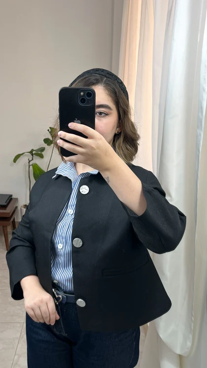 کراپ کت زنانه مدل کلارا