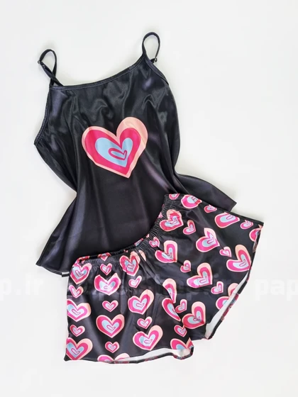 ست لباس خواب تاپ و شورتک ساتن طرح قلب