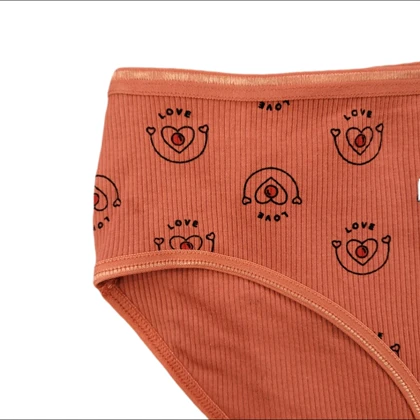 شورت زنانه عروسکی کبریتی وارداتی طرح love2