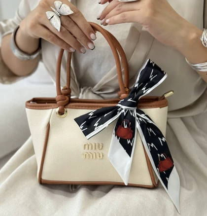 کیف اسکارف دار میو میو