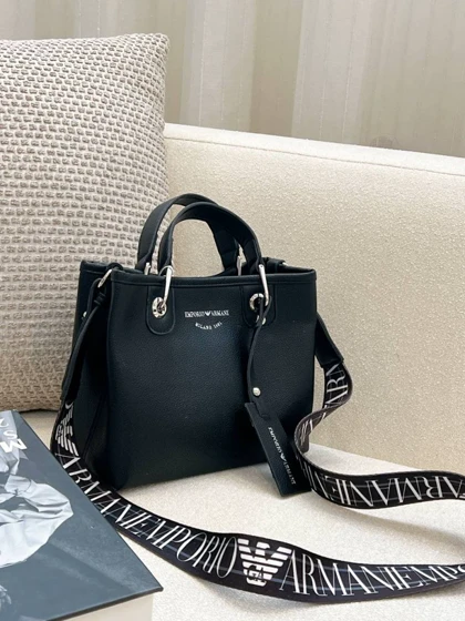 کیف آرمانی 1394