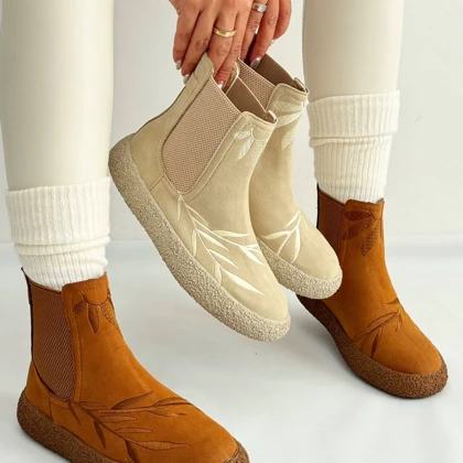 نیم بوت گلدوزی زیره برفی روژکا 4204