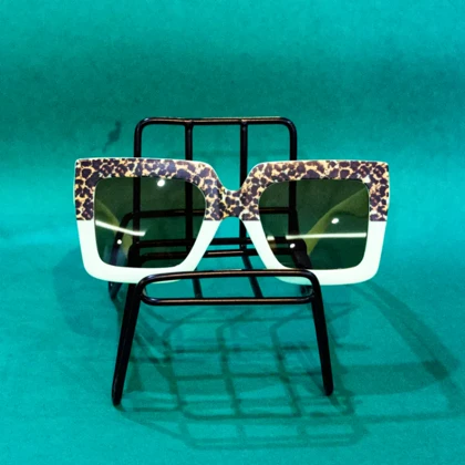 پک سه تایی آویز کیف و سر کلیدی و عینک بچگانه