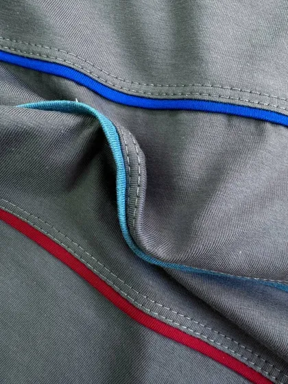 تیشرت تک چهار خط