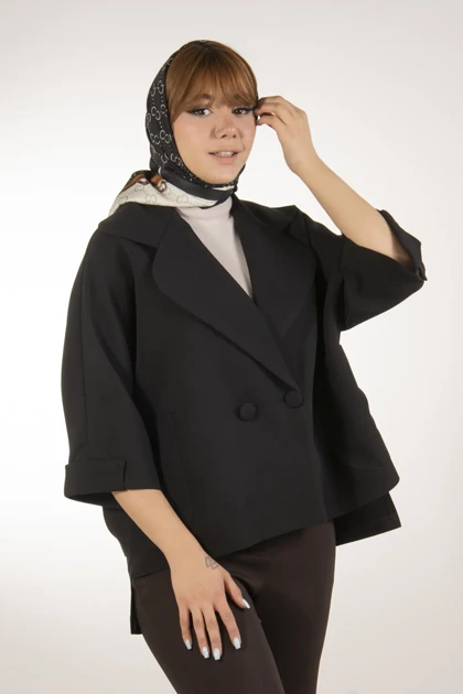 مانتو سوپر مازراتی سارینا