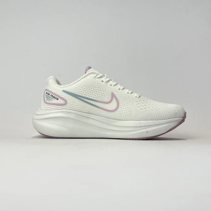 کفش پیاده روی نایک ری اکت سفید