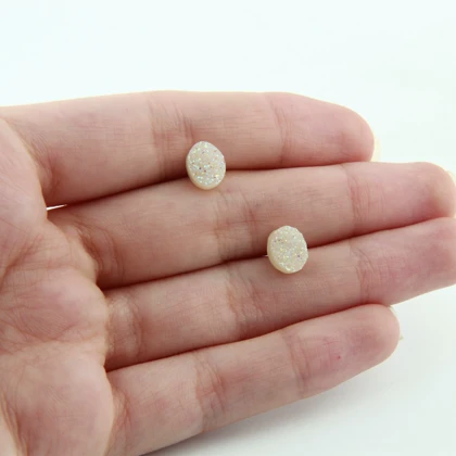 گوشواره دخترانه مدل میخی