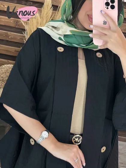 مانتو پولیتی دکمه چوبی