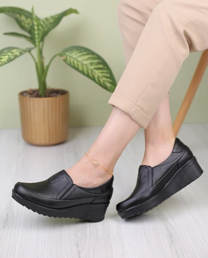 کفش پرسنلی زنانه مثبت