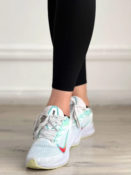 لگ باربی lululemon