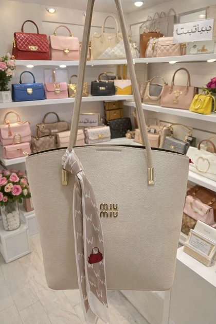 کیف دوشی میو میو