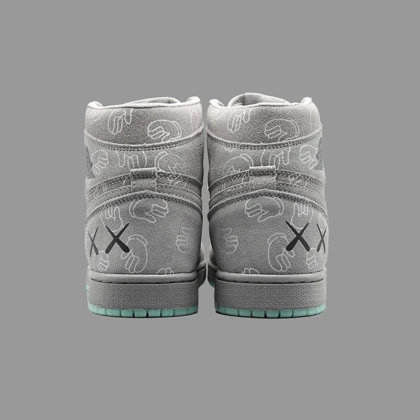 نایکی جردن 1 کاز طوسی روشن ساق‌دار Air Jordan 1 OG High Kaws Light Gray