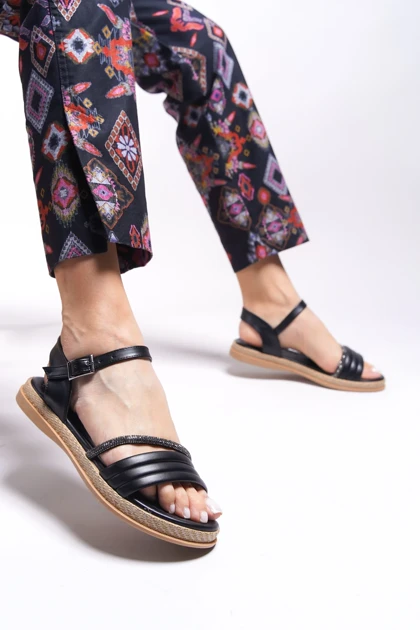 صندل زنانه ریکن riccon