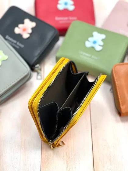 کیف پول زنانه