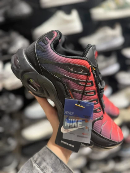 کتانی مردانه نایک ایرمکس تن ان